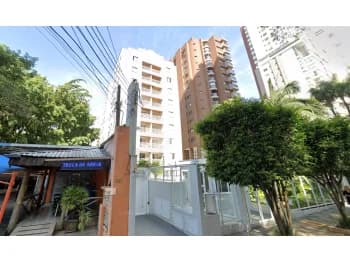 Apartamento à venda em leilão