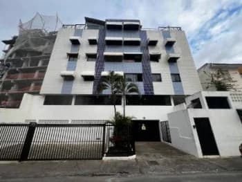 Apartamento à venda em leilão