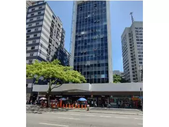 Sala Comercial à venda em leilão