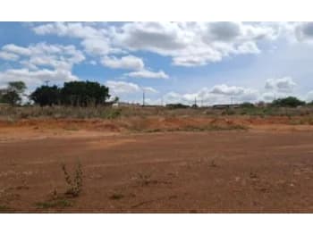 Terreno à venda em leilão