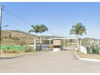 Terreno à venda em leilão