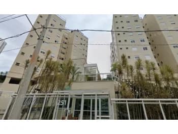 Apartamento à venda em leilão