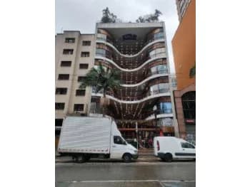 Loja à venda em leilão
