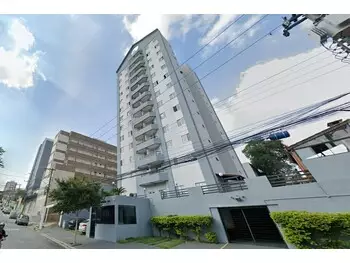 Apartamento à venda em leilão