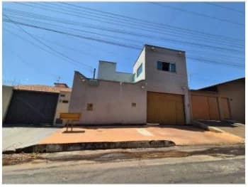 Casa à venda em leilão