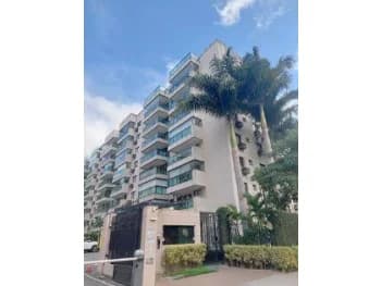 Apartamento à venda em leilão
