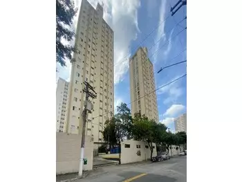 Apartamento à venda em leilão