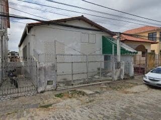 Casa em Terreno de 300 m² - Matatu - Salvador - BA