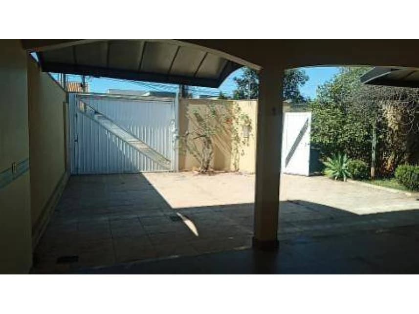 Casa à venda em leilão - foto 5