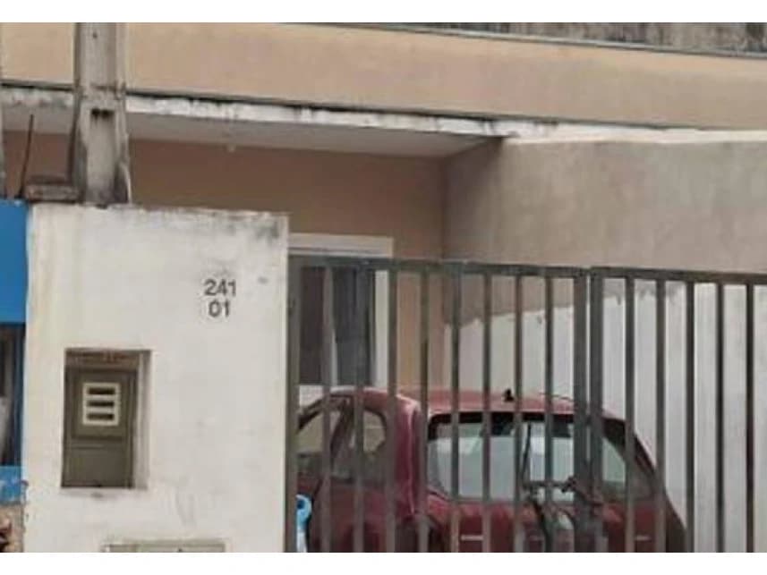 Casa à venda em leilão - foto 2