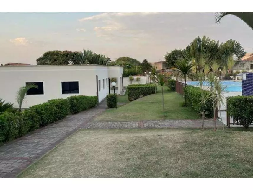 Apartamento à venda em leilão - foto 2
