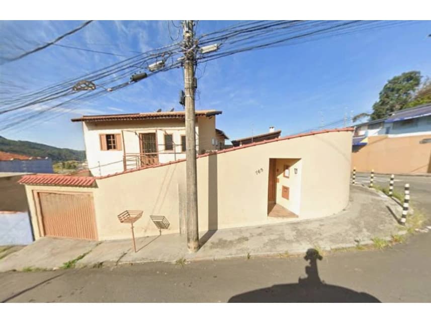 Casa à venda em leilão - foto 2