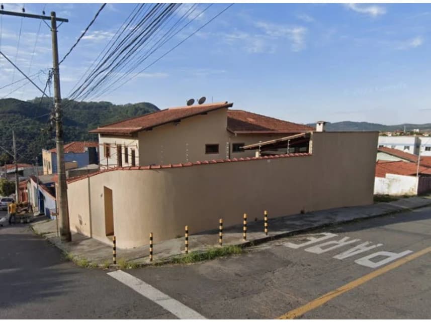 Casa à venda em leilão - foto 3