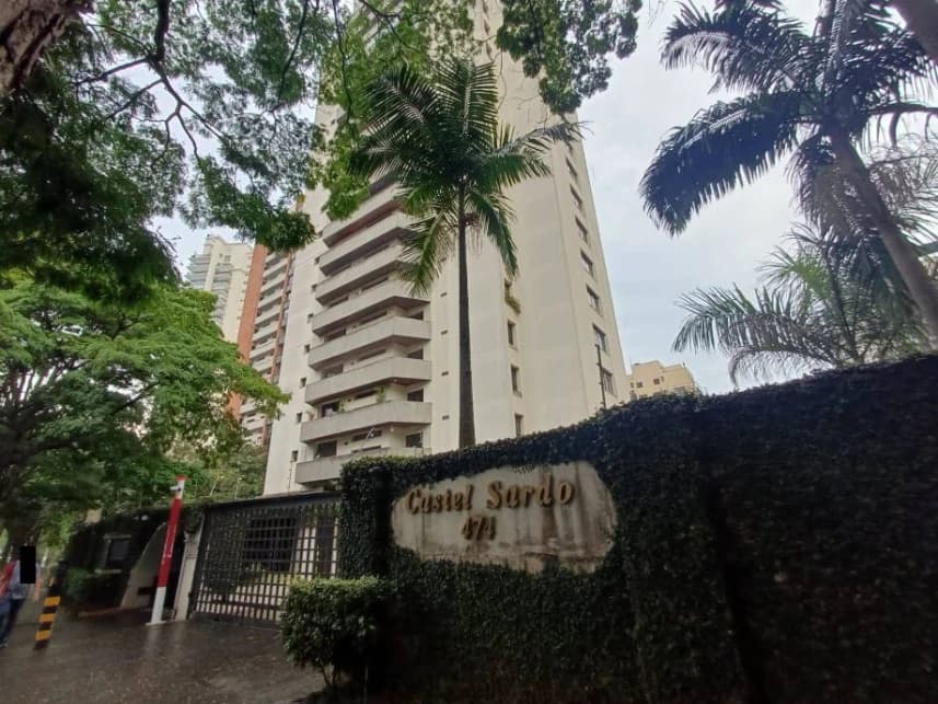 Apartamento à venda em leilão - foto 4