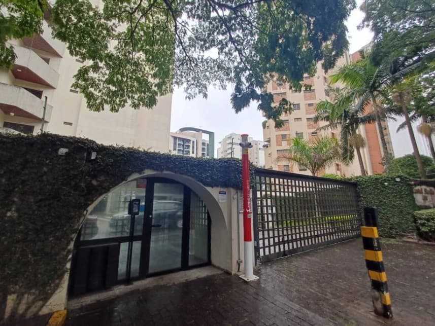 Apartamento à venda em leilão - foto 5