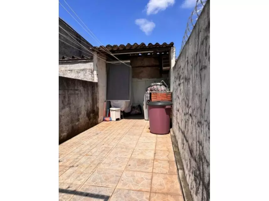 Casa à venda em leilão - foto 2