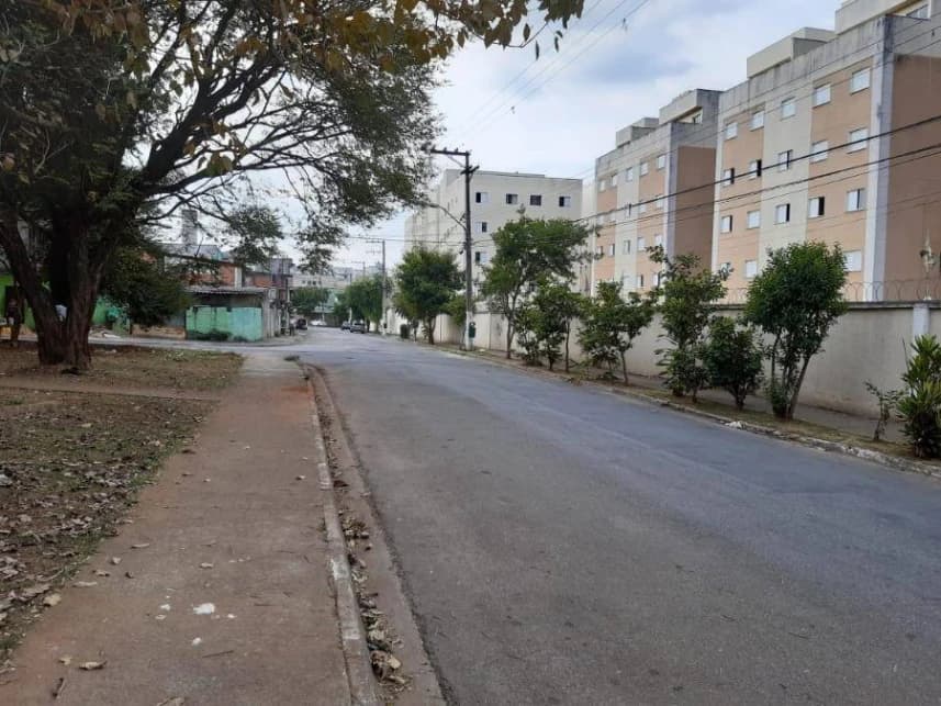 Apartamento à venda em leilão - foto 5