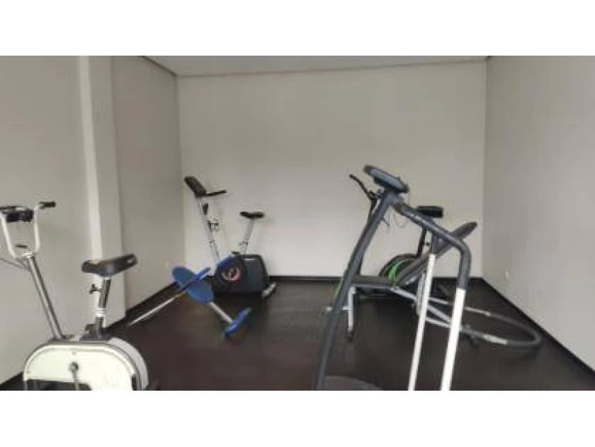 Apartamento à venda em leilão - foto 3