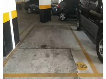 Apartamento à venda em leilão - foto 3