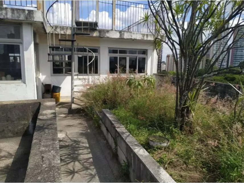 Prédio Comercial à venda em leilão - foto 2