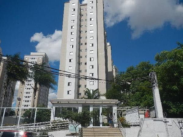 CONDOMÍNIO VIVACE CLUB