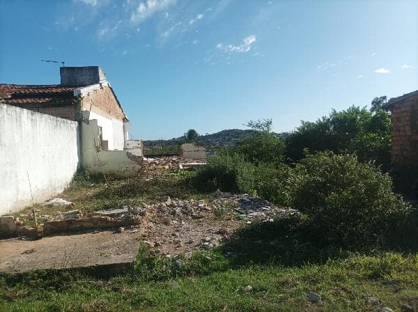 LOTEAMENTO JARDIM ROSA DE MAIO COMPLEXO JARDIM