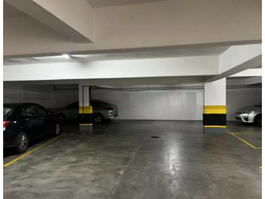 Apartamento à venda em leilão - foto 3