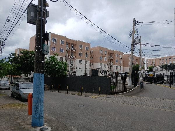 COND RES ESTACAO ZONA NORTE LONDRES