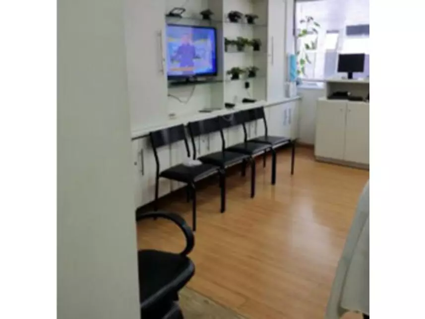 Sala Comercial à venda em leilão - foto 2