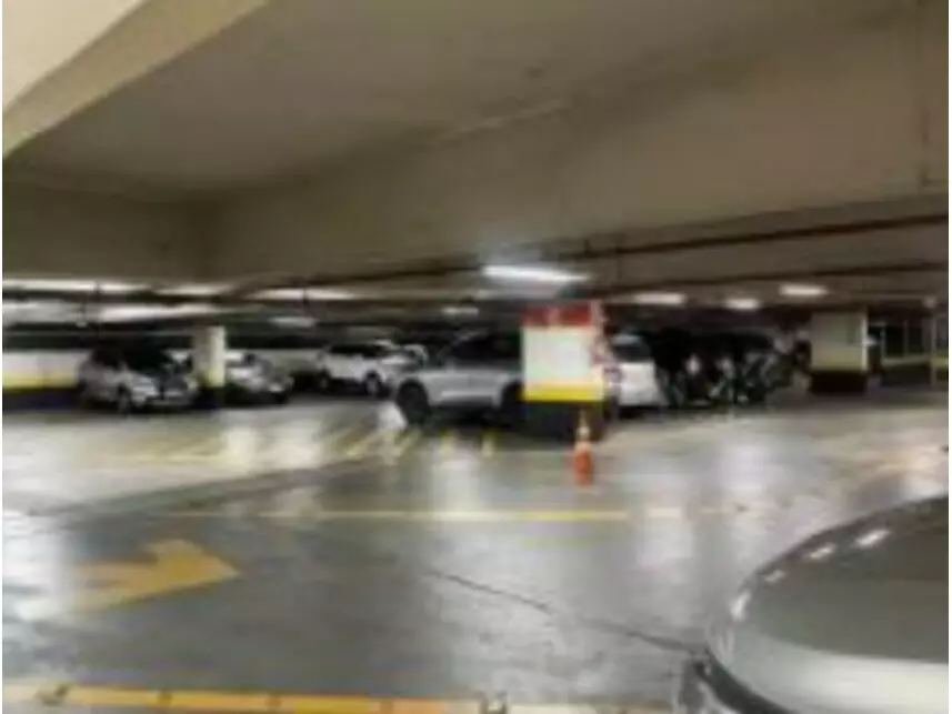 Ex-Agência à venda em leilão - foto 3
