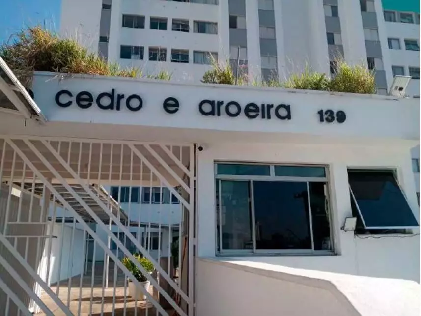 Apartamento à venda em leilão - foto 5