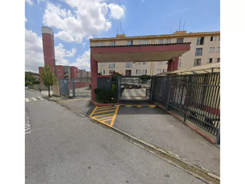 Apartamento à venda em leilão