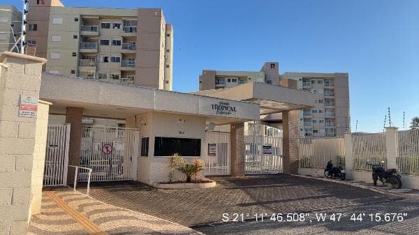 COND GRAND TROPICAL