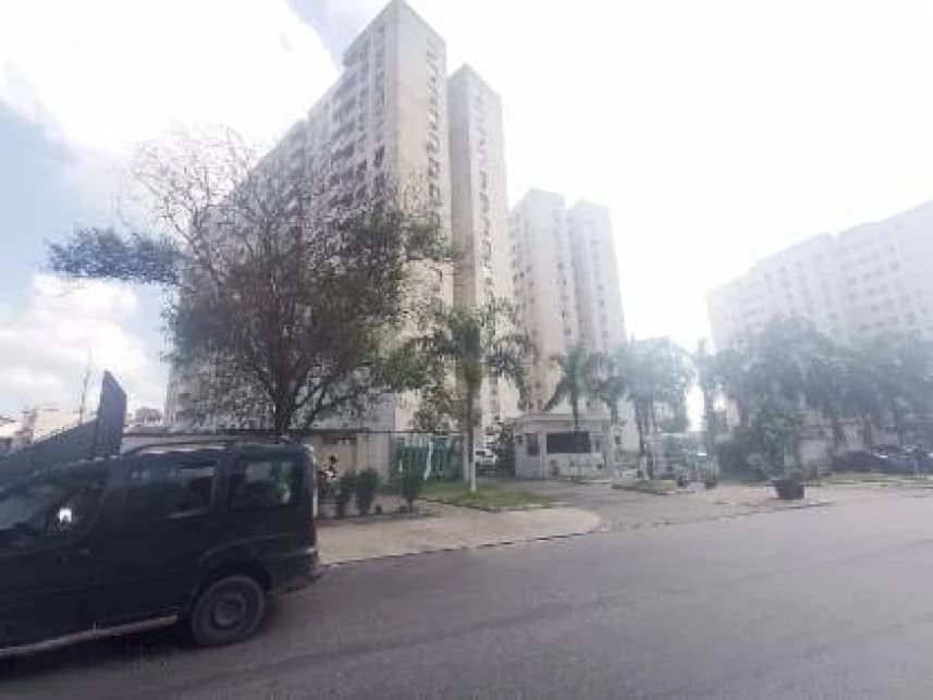 Apartamento à venda em leilão - foto 2