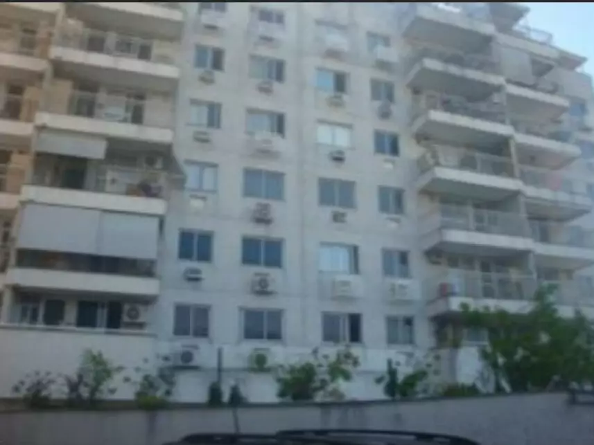 Apartamento à venda em leilão - foto 4