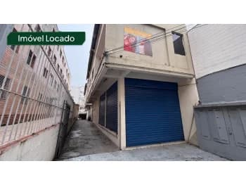 Residencial / Comercial à venda em leilão