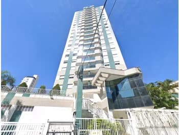 Apartamento à venda em leilão